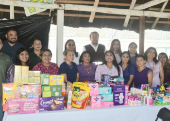 Voluntariado entrega apoyo en CERESO de Chetumal