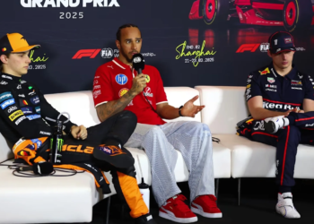 Triunfa Lewis Hamilton
