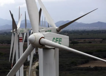 CFE presenta mayor generación de energías limpias