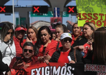 Paro nacional: Maestros anuncian huelga el 15 de mayo