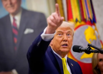 Trump ataca a jueces y Biden en mensaje de Pascua