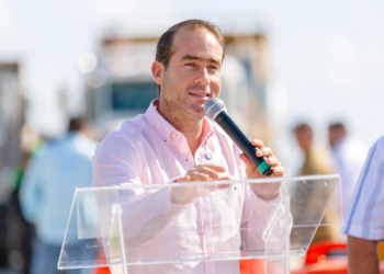 Diego Trejo Inicia rehabilitación del paseo costero en Tulum