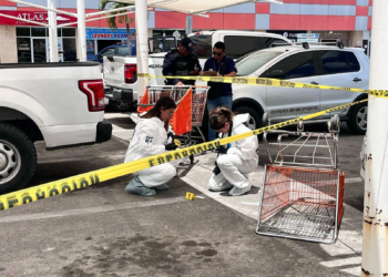 Asaltan barbería en Polígono Sur; hubo balazos