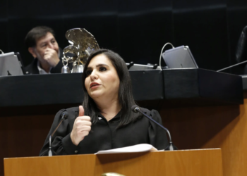 Mayuli Martínez denuncia censura en nuevo reglamento de la Comisión Permanente