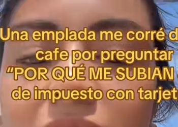 La Corren por no pagar 8% más con su tarjeta en café de Tulum