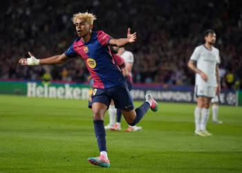 ¿Lamine Yamal mejor que Messi o CR7?