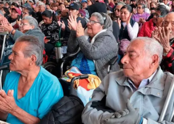 Avanza censo de salud para adultos mayores en México