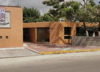 Ventilador cae en aula de primaria en Cancún: el peligro colgaba del techo y nadie actuó a tiempo