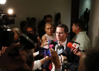 Anaya advierte sobre riesgos en la nueva Ley de Telecomunicaciones: “Sería ingenuo celebrar”