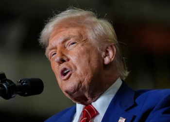 Trump declara guerra a California por permitir atletas transgénero