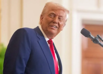 Trump admite daño a agricultores por su política migratoria y promete cambios