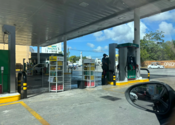 Desabasto de gasolina Magna preocupa a vecinos de Polígono Sur en Cancún