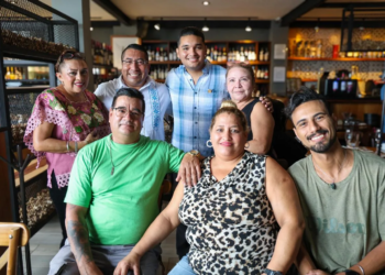 Día del Refugiado: Mercado y su equipo refuerzan compromiso con la inclusión