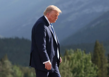 Trump niega tregua en salida del G7