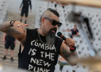 Cancelan concierto de Panteón Rococó tras hospitalización del vocalista