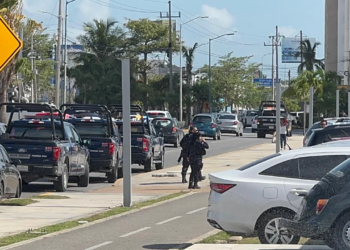 Intento de robo desata balacera en Bonampak; policías detienen al atacante