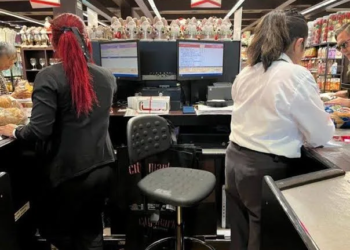 “Ley Silla” reduce hasta 6.5 horas laborales: comerciantes exigen reglas claras ante impacto económico