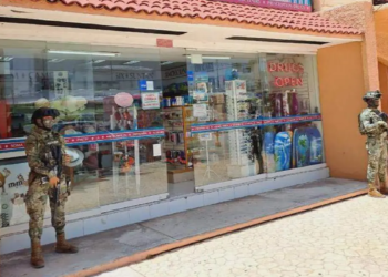 Cárteles venden fentanilo en farmacias ilegales de zonas turísticas