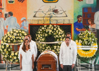 Mara Lezama y Congreso rinden tributo a Jesús Martínez Ross