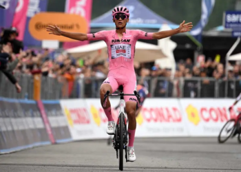 Con orgullo: Sheinbaum resalta medallas y logros de atletas nacionales