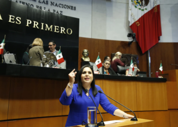 Senadora Mayuli Martínez cuestiona política exterior de Claudia Sheinbaum: “Se subsidia a Cuba mientras los mexicanos pagan gasolina cara”