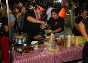 Multitudinario cierre del Festival del Jocho Chetumaleño en Playa del Carmen 7 Multitudinario cierre del Festival del Jocho Chetumaleño en Playa del Carmen