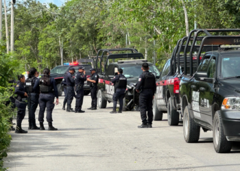 Accidente de patrulla deja tres policías estatales lesionados en Cancún