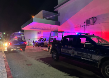 Guardia Nacional balea a su compañero en el aeropuerto