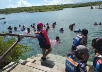 Estudiantes de Playa del Carmen aprenden en Xel-Há