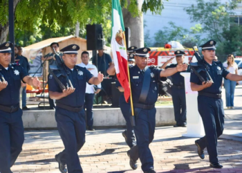 Playa del Carmen festeja el 51 aniversario de la creación del estado de Quintana Roo
