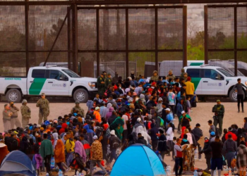 5 Mil dólares a quienes crucen ilegalmente a Estados Unidos