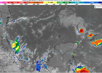 Cielos grises y ráfagas violentas ponen en alerta a Quintana Roo