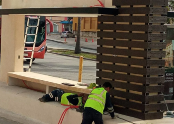 Cancún moderniza su Zona Hotelera con paraderos solares y diseño sustentable