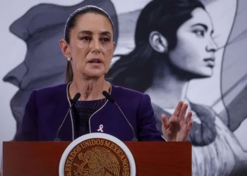 Sheinbaum evita dar detalles sobre las “tareas” por las que Fernández Noroña pedirá licencia