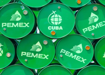 México defiende envío de combustible a Cuba como ayuda humanitaria