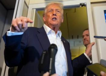 Casa Blanca defiende a Trump luego de insultar a una reportera llamándola “cerdita”