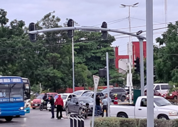Accidente en el cruce de Av. Tulum y Av. Chichen Itzá