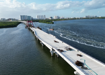 Avanza 90% el Puente Nichupté y se consolida como la obra vial más importante en la historia de Cancún