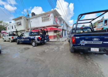 Código Rojo en Bonfil, persecución lleva a la captura de tres hombres armados