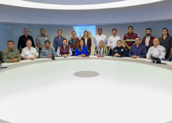 Mara Lezama encabeza reunión con autoridades y ASUR para avanzar en migración, aduanas y seguridad