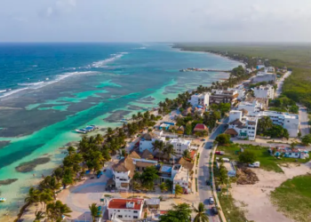 Coparmex Solicita al Gobierno del Estado Invierta en Infraestructura y Servicios Públicos en Mahahual