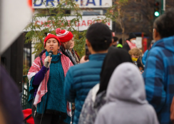 Migrantes indocumentados viven Navidad con miedo a ICE en EE.UU.
