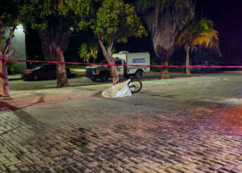 Asesinan a ciclista, quedó sobre un charco hemático en la Portillo