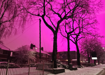 El asombroso resplandor rosado que envolvió a Birmingham