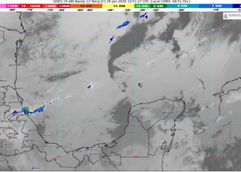 Quintana Roo bajo efectos de masa de aire frío: vientos fuertes y oleaje elevado