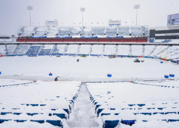 Buffalo Bills pide apoyo a su afición para retirar la nieve del estadio antes del duelo ante los Jets
