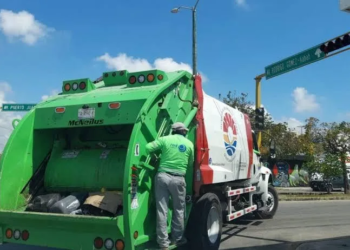 Incrementa hasta 15% la recolección de basura en diciembre; se superan las 2 mil 500 toneladas en un solo día