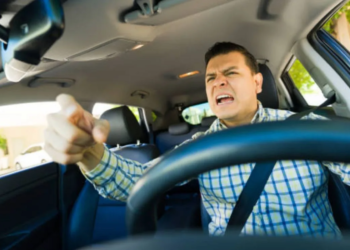 Cancelaran licencias a conductores por actos violentos 3 Cancelaran licencias a conductores por actos violentos