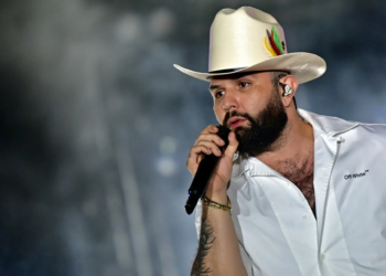 Carin León pospone conciertos en la Feria de León tras ser diagnosticado con dengue