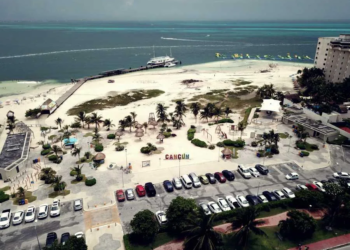 Playa Langosta: buscan equilibrar acceso público con operación turística